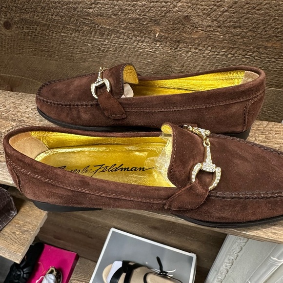 Beverly Feldman Brown Suede Loafers with Crystal Bit Detail – Size 37.5 - Picture 5 of 6